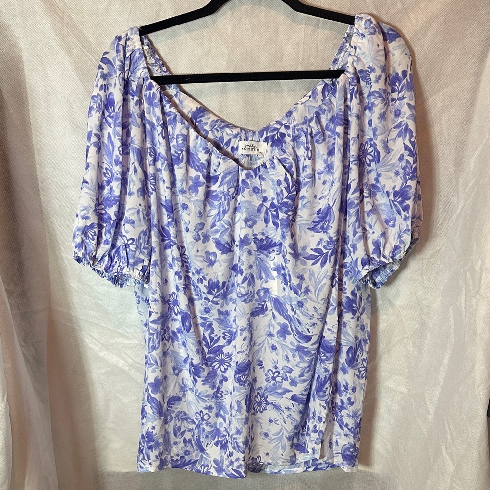Floral Puff Sleeve Peasant Top - Blue & White